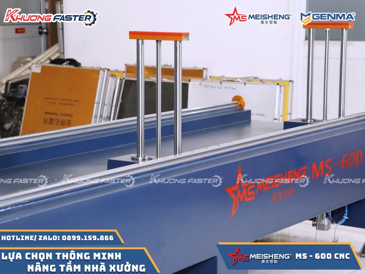 Bảng điều khiển trên máy cắt nhôm 2 đầu Meisheng Ms 600 CNC